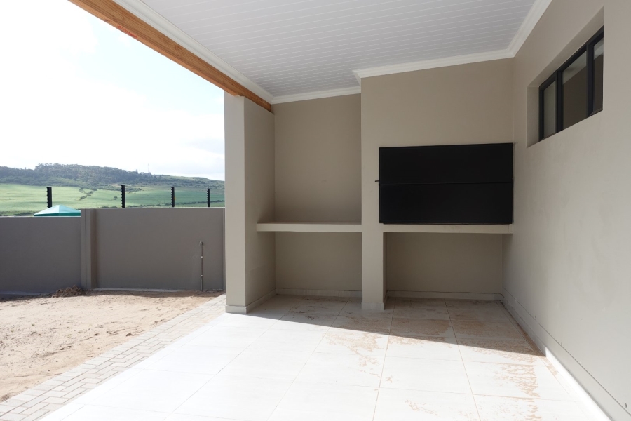 3 Bedroom Property for Sale in Reebok Western Cape